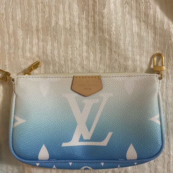 Multipochette Accessories by the pool - Picture 2 of 13